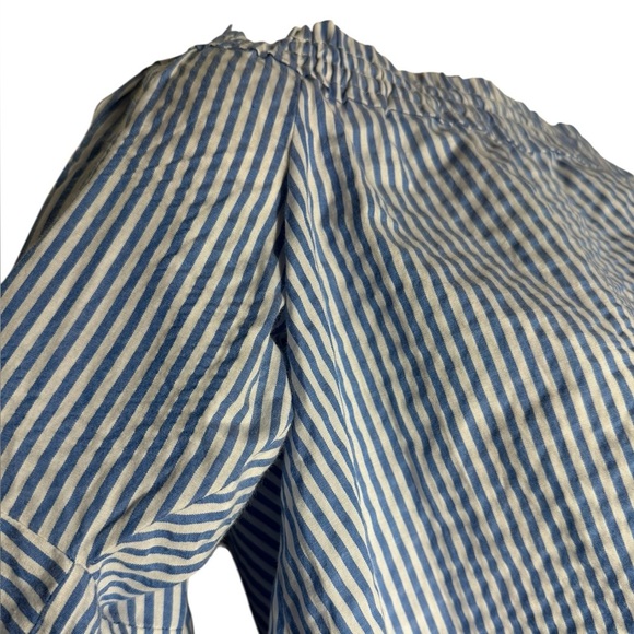 American Eagle Women's Striped  Off The Shoulder Blouse Seersucker  Size Large - Picture 5 of 13